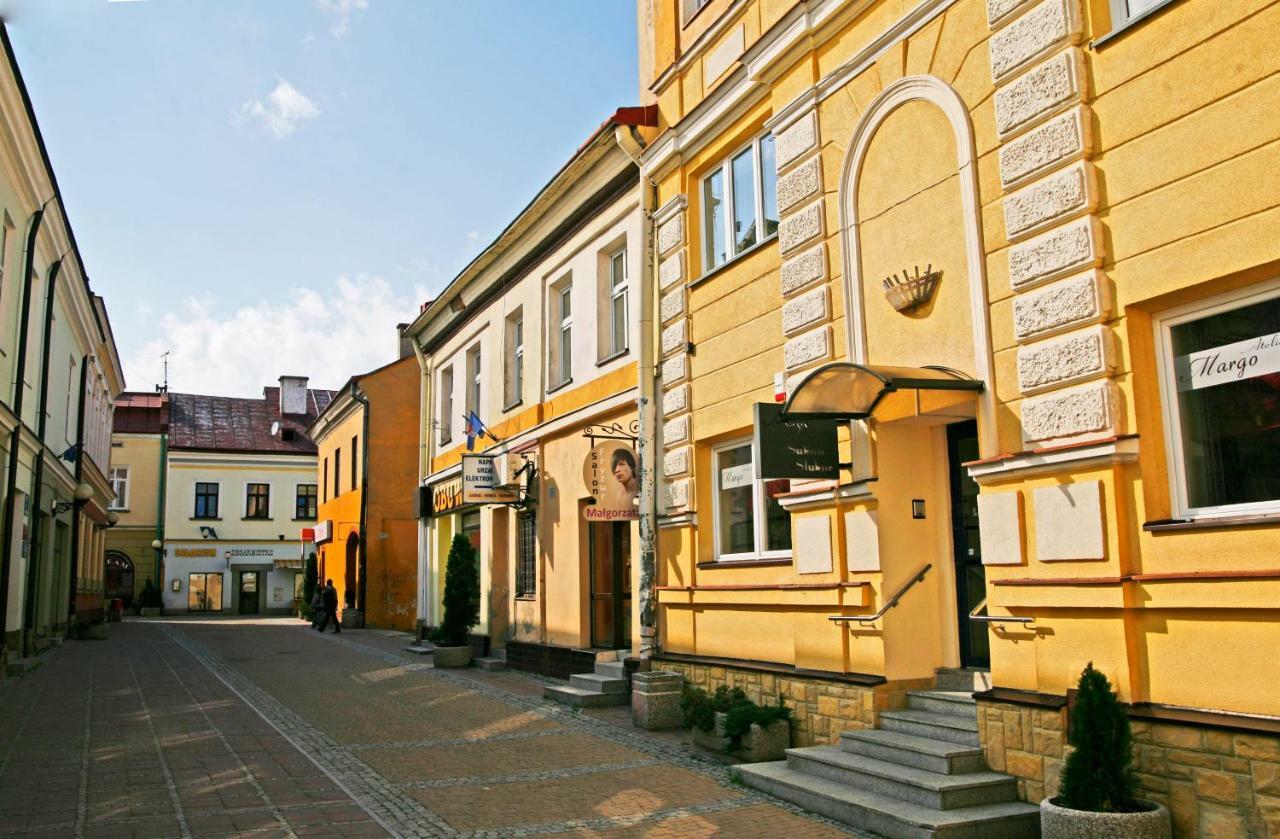 Apartament Skorpion Centrum Sanok Exterior photo